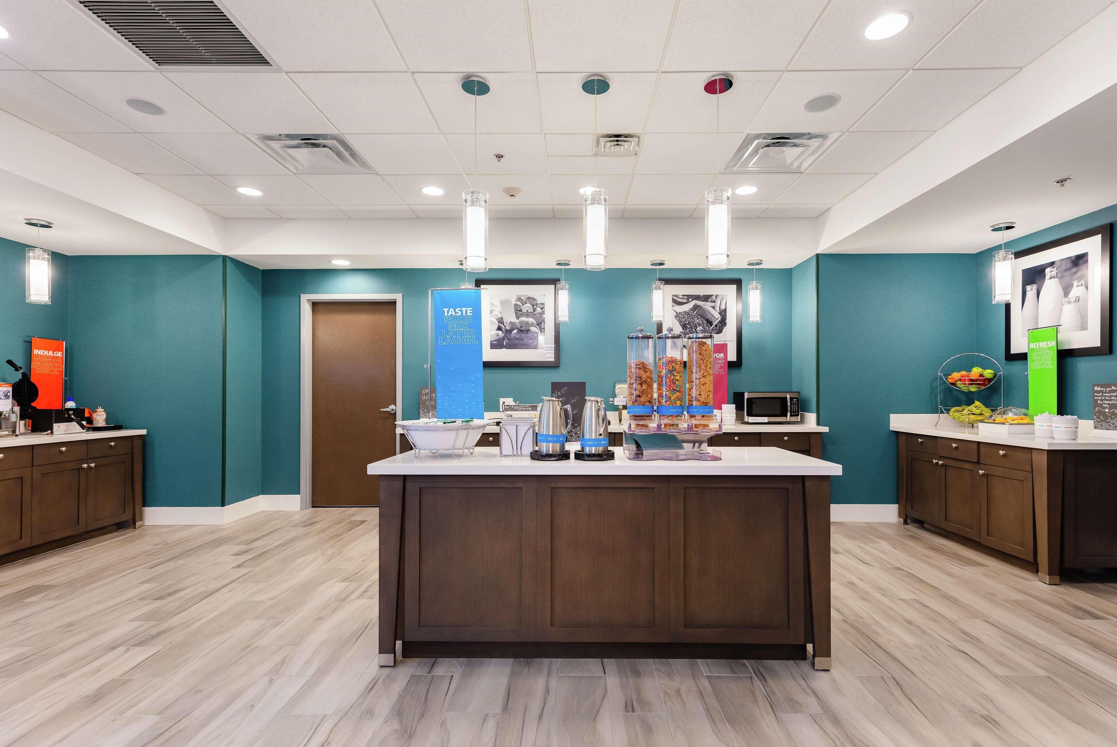 Hampton Inn Acworth Buitenkant foto